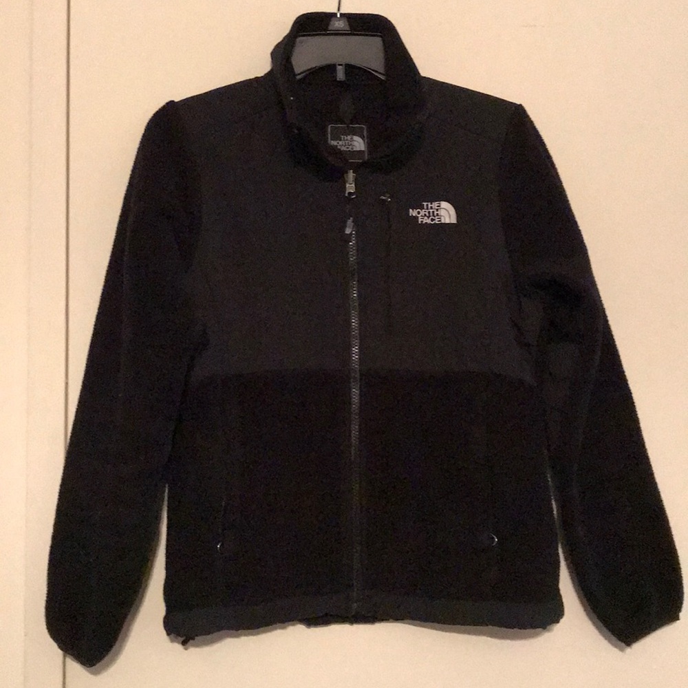 Gently worn Women’s Denali North Face